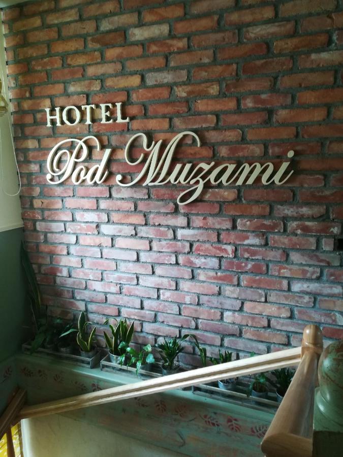 Noclegi Pod Muzami Kamien Pomorski Ngoại thất bức ảnh